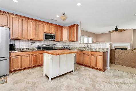 1817 Tradd Avenue Clover SC 29710