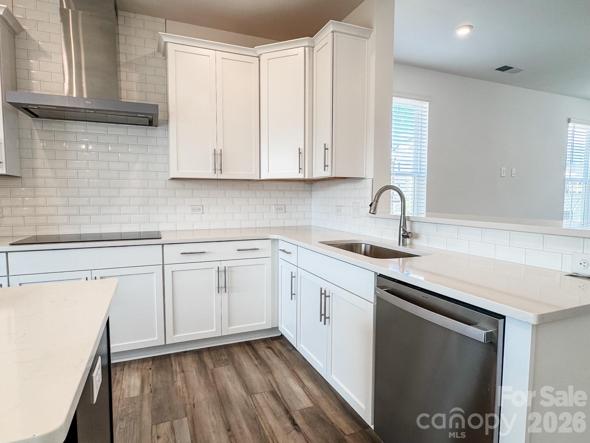 7040 Westrow Avenue Charlotte NC 28278