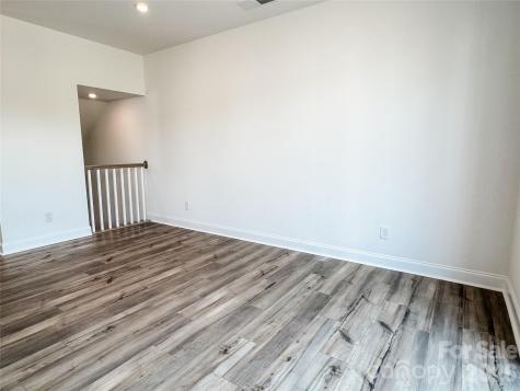 7040 Westrow Avenue Charlotte NC 28278
