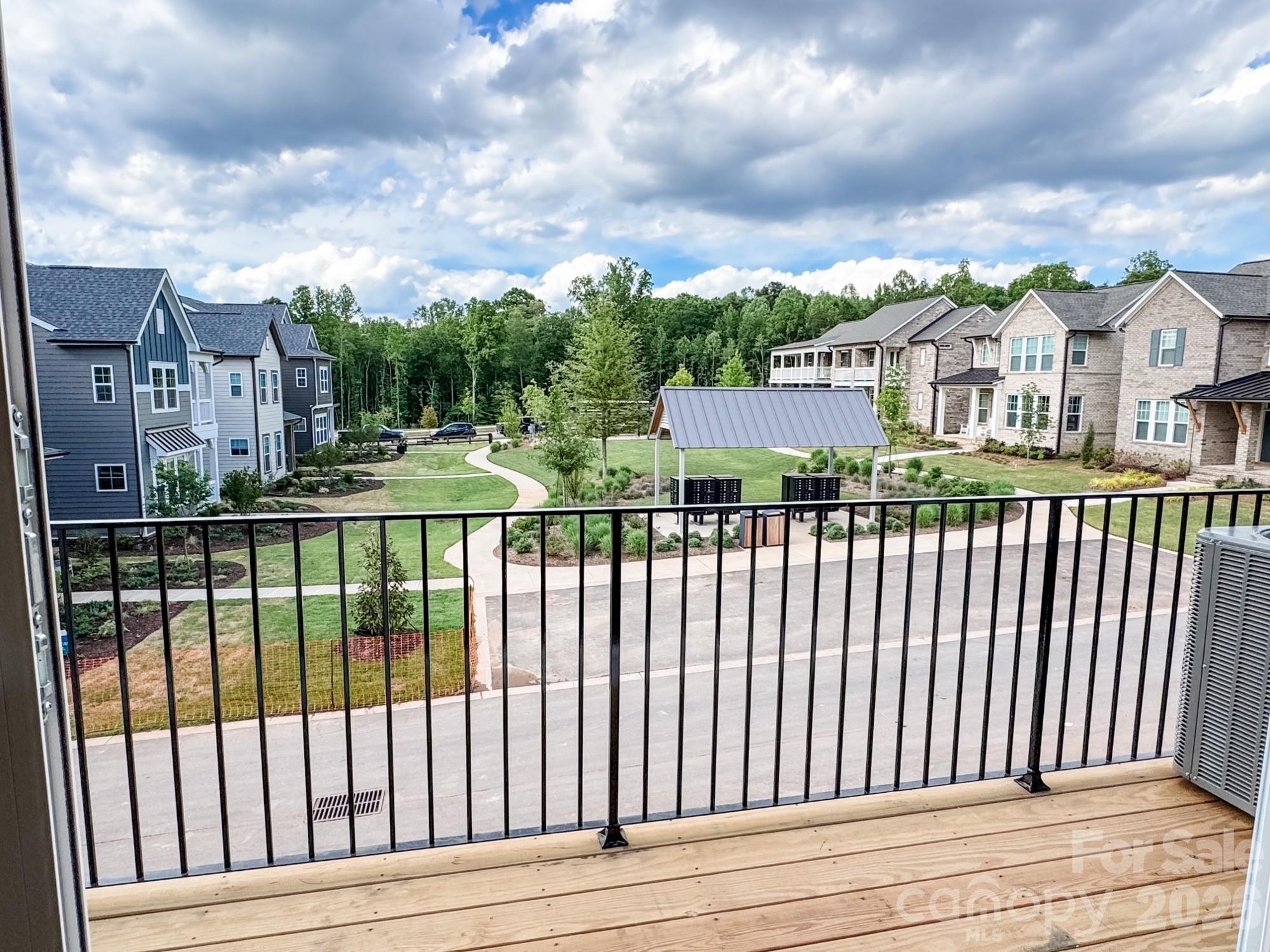 7040 Westrow Avenue Charlotte NC 28278