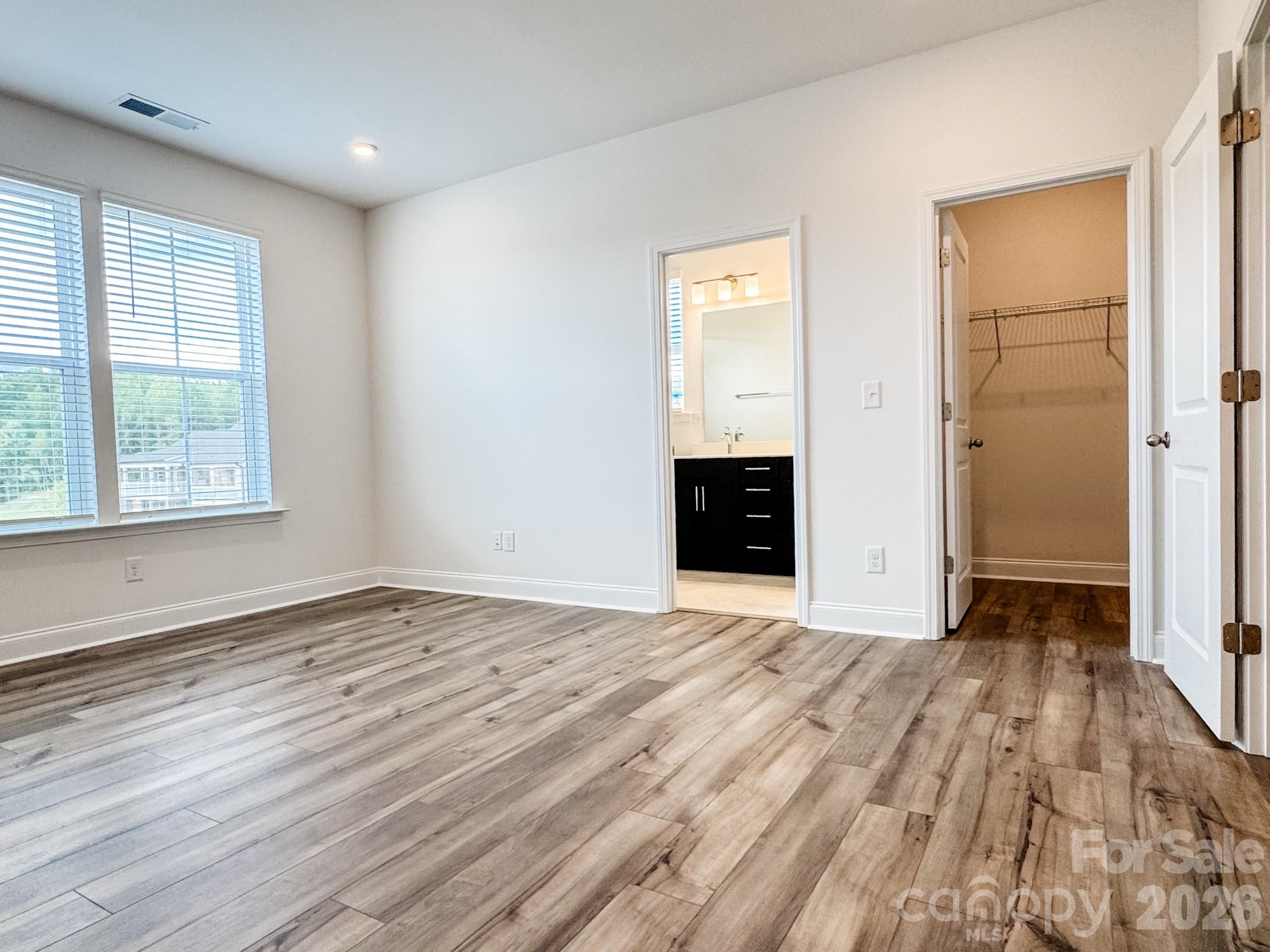 7040 Westrow Avenue Charlotte NC 28278