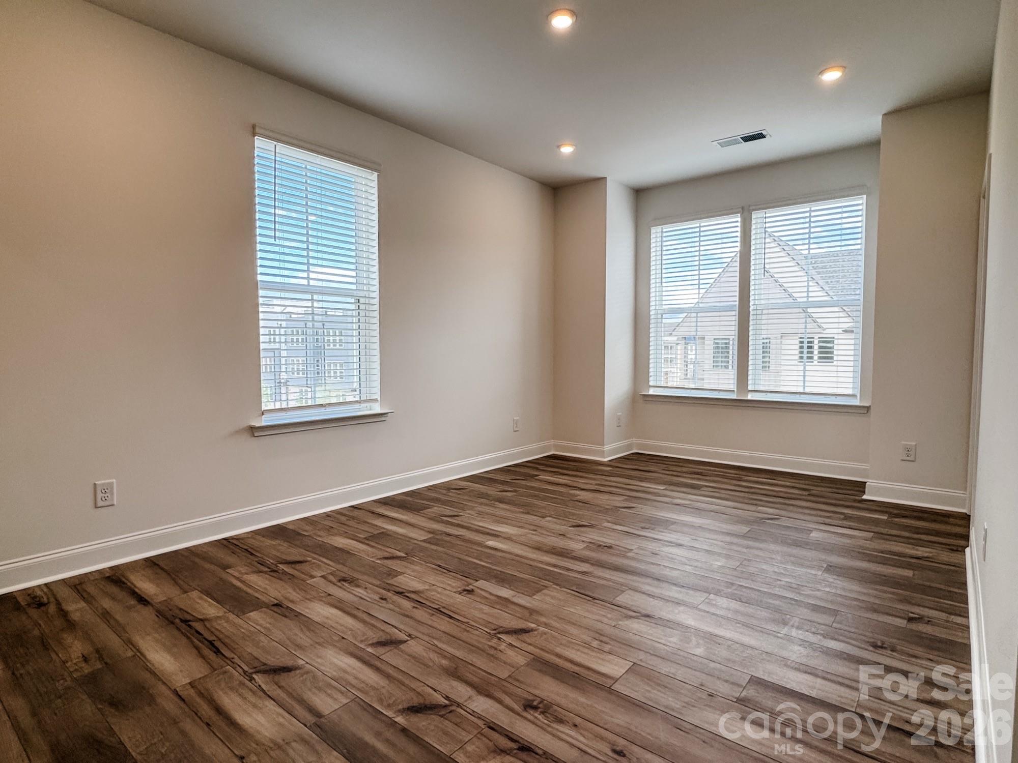 7040 Westrow Avenue Charlotte NC 28278