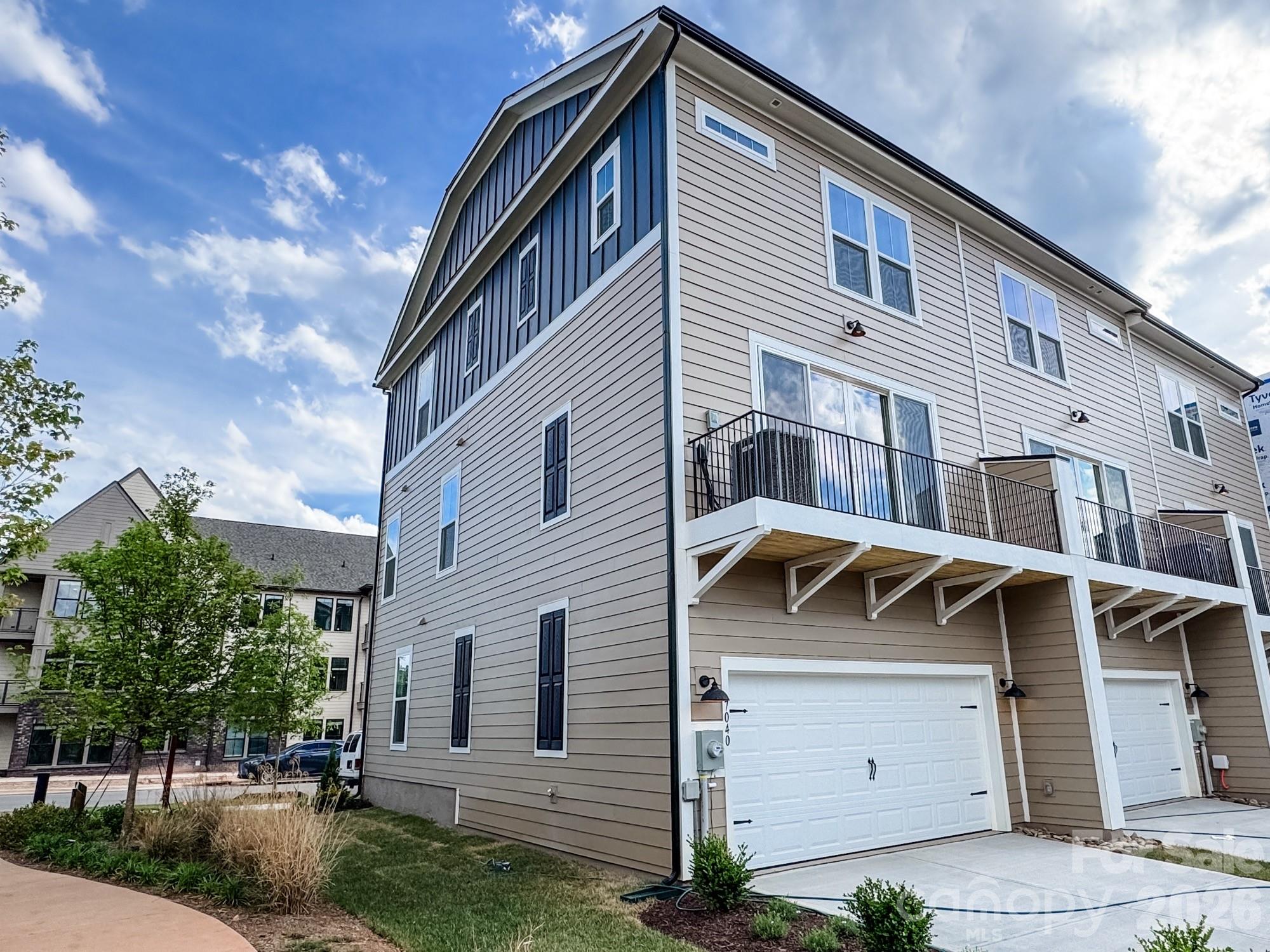 7040 Westrow Avenue Charlotte NC 28278