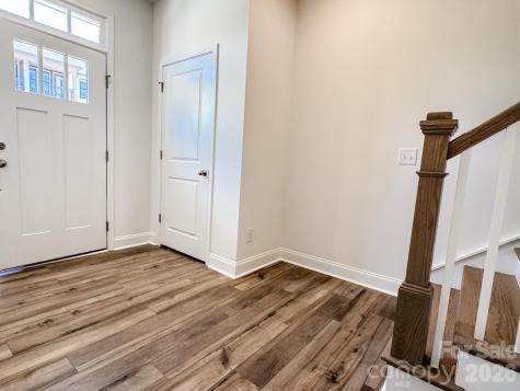 7040 Westrow Avenue Charlotte NC 28278