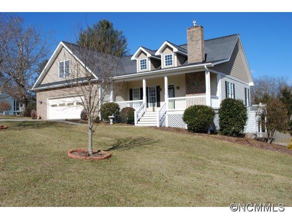 10 Amber Drive Horse Shoe NC 28742