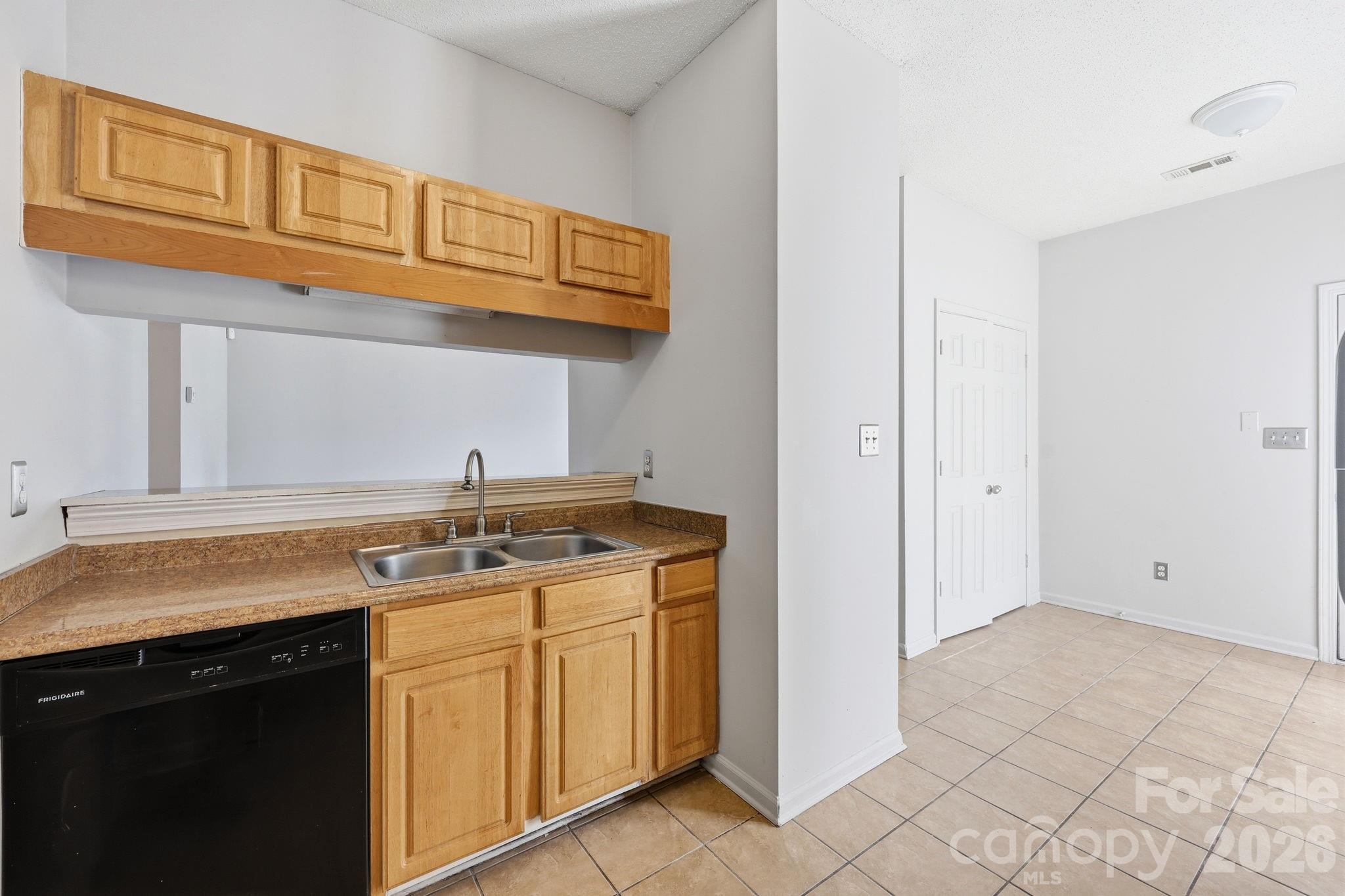 6330 Derryfield Drive Charlotte NC 28213