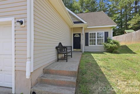 6330 Derryfield Drive Charlotte NC 28213