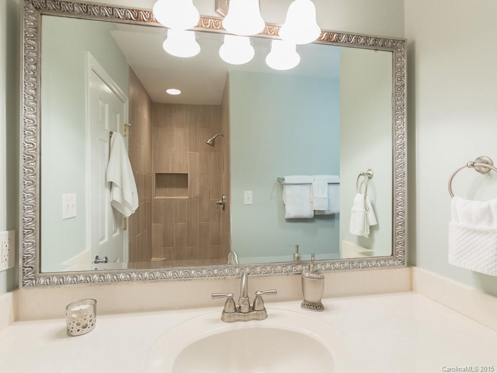 3418 Chevington Road Charlotte NC 28226