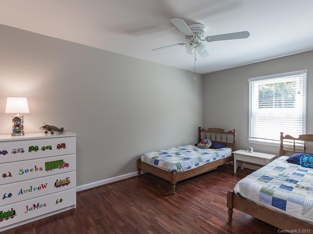 3418 Chevington Road Charlotte NC 28226