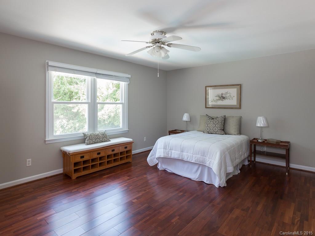 3418 Chevington Road Charlotte NC 28226