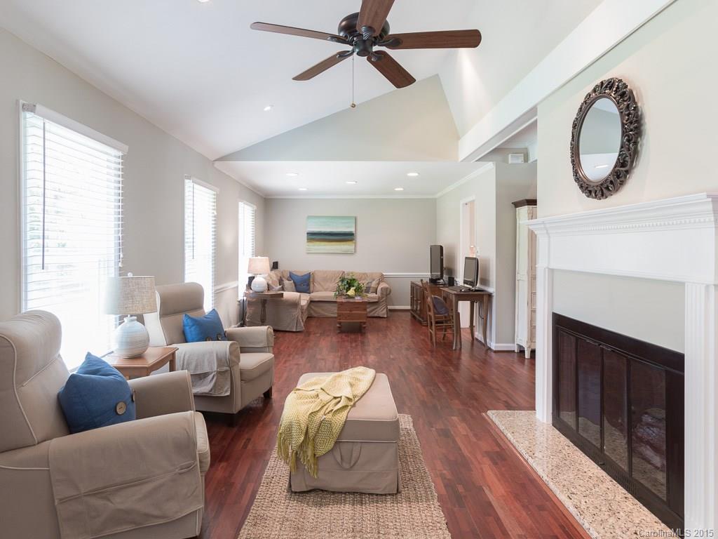 3418 Chevington Road Charlotte NC 28226