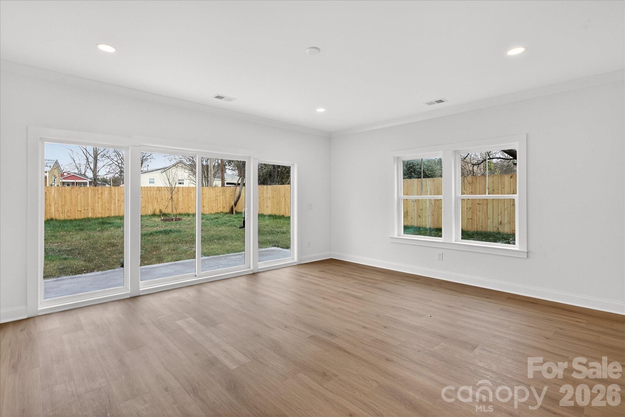 212 Lander Street Charlotte NC 28208