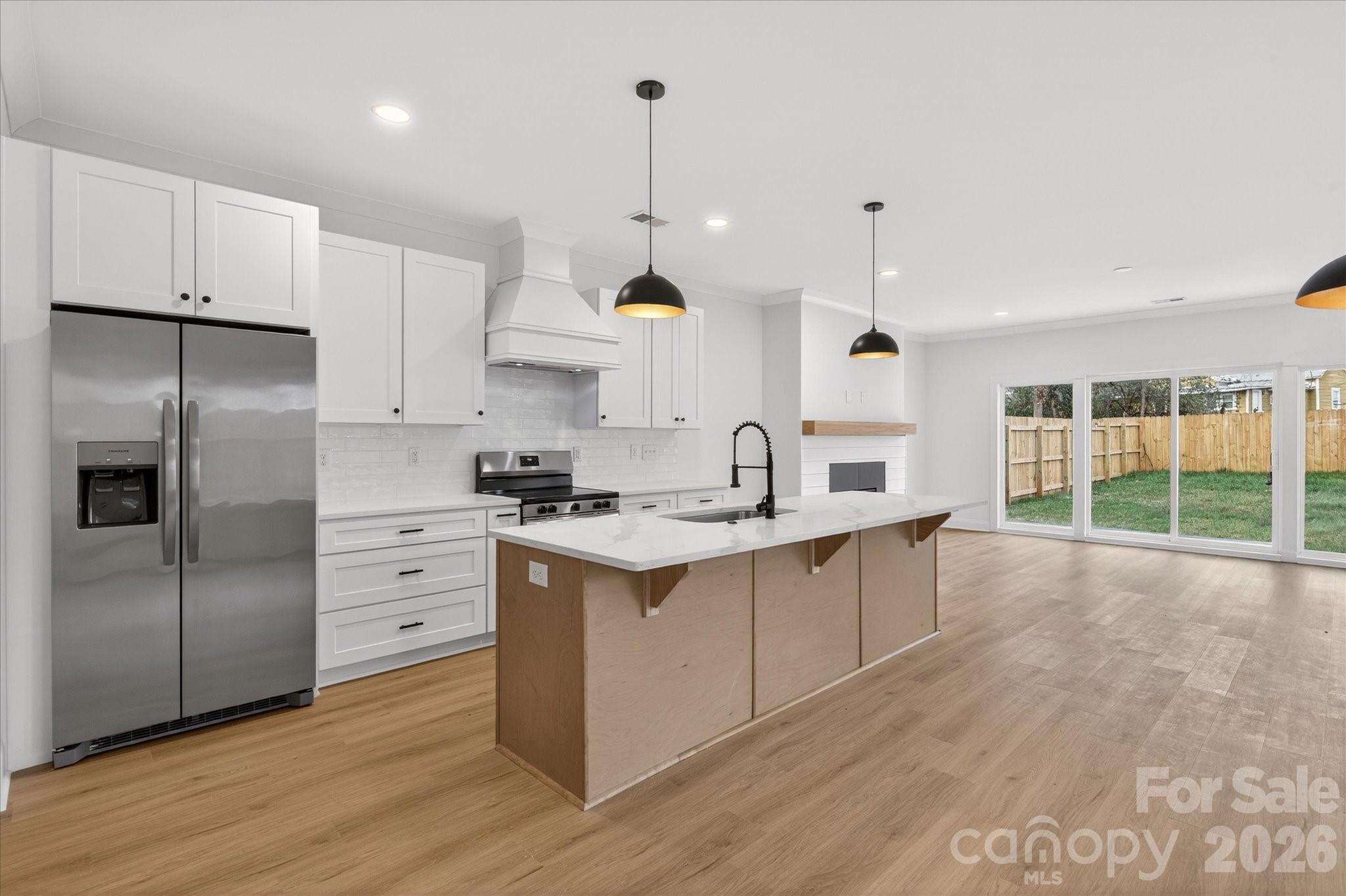 212 Lander Street Charlotte NC 28208