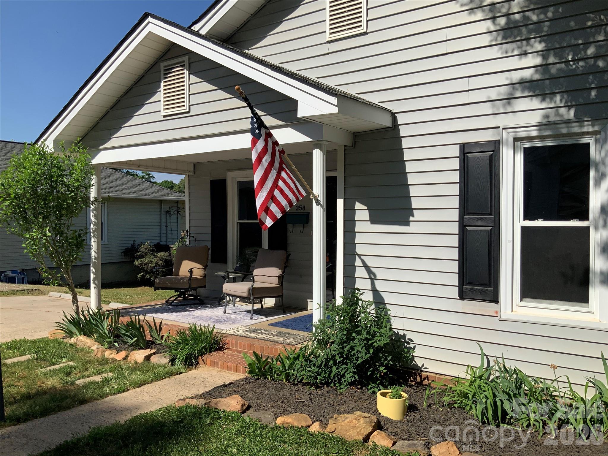 358 Woodlawn Avenue Cramerton NC 28032