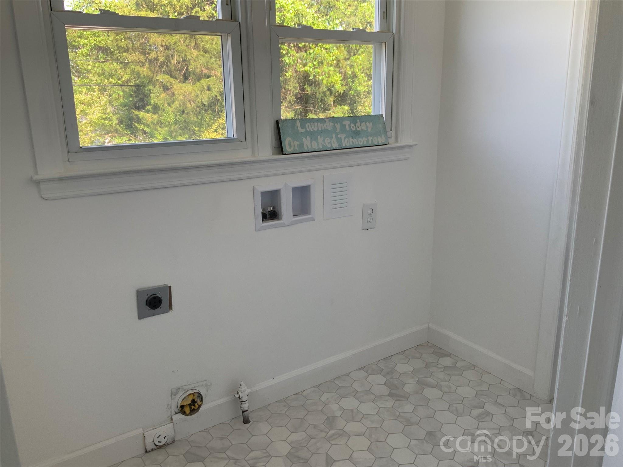 358 Woodlawn Avenue Cramerton NC 28032
