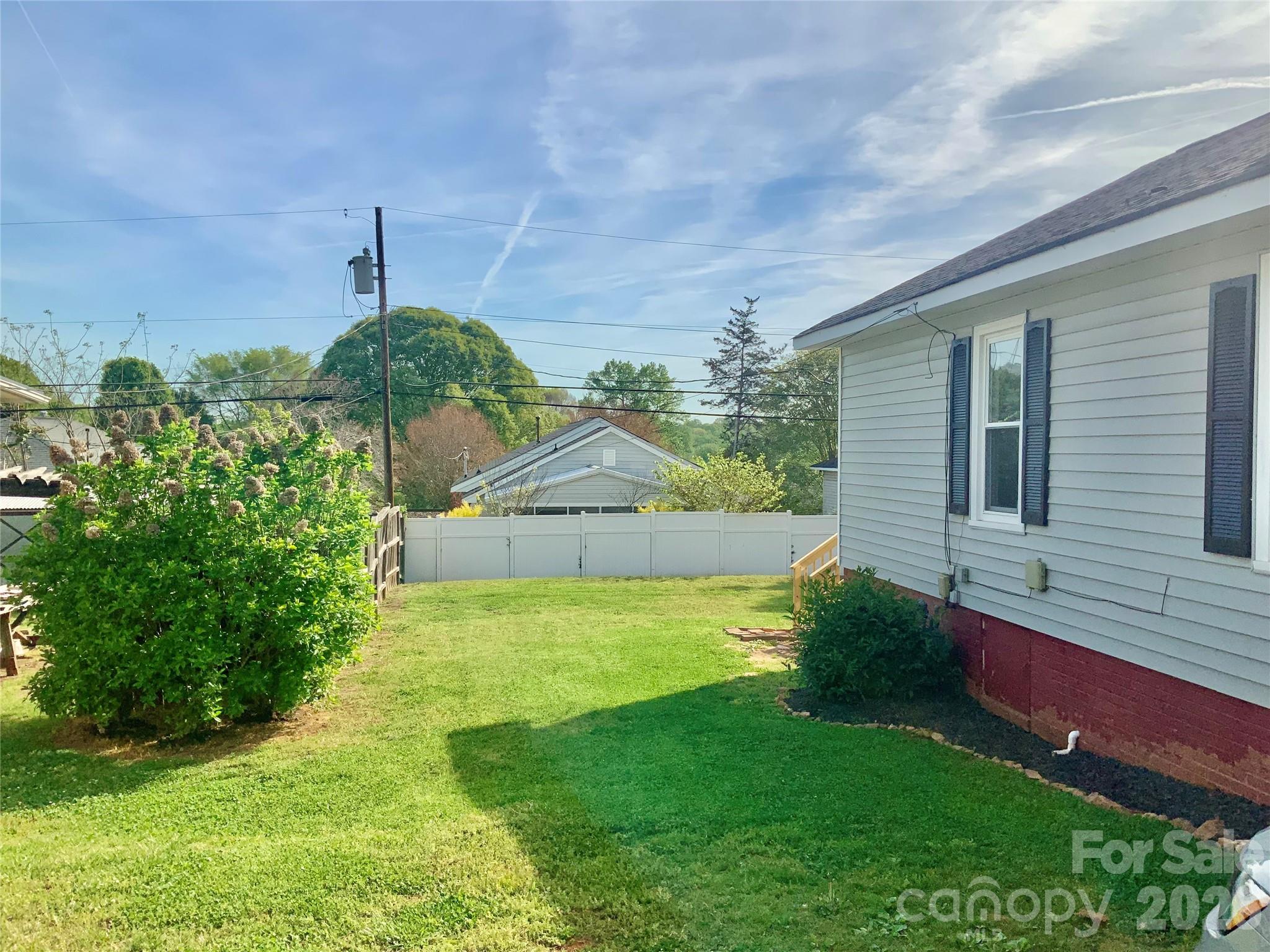 358 Woodlawn Avenue Cramerton NC 28032