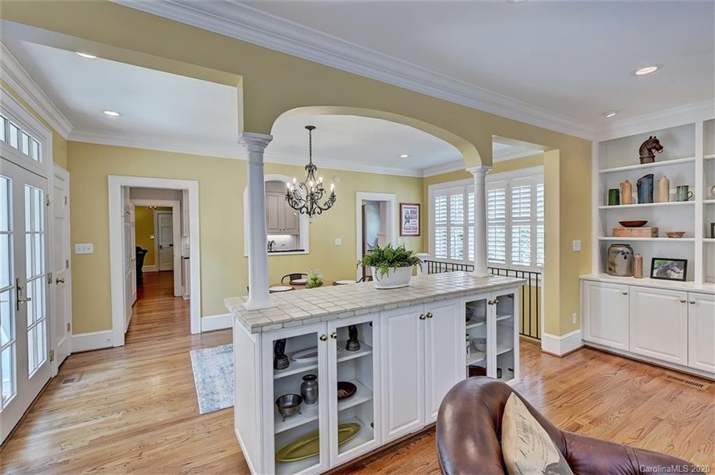 1501 Scotland Avenue Charlotte NC 28207