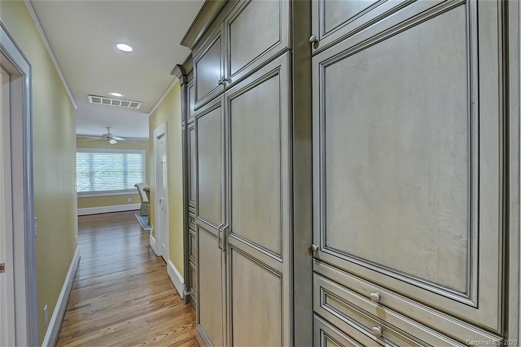 1501 Scotland Avenue Charlotte NC 28207
