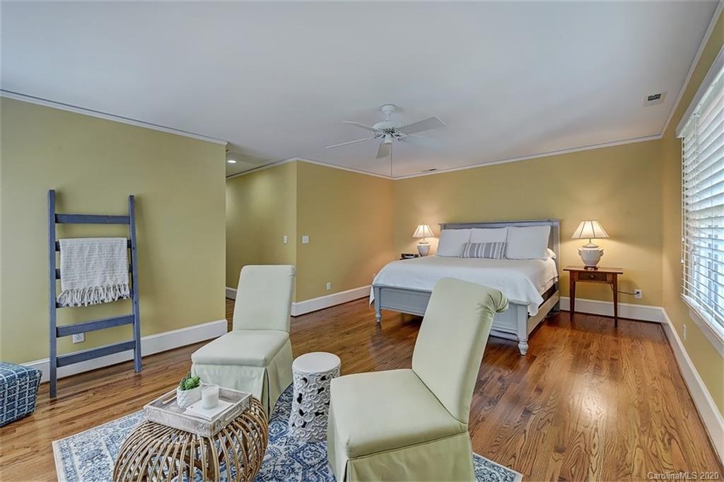 1501 Scotland Avenue Charlotte NC 28207