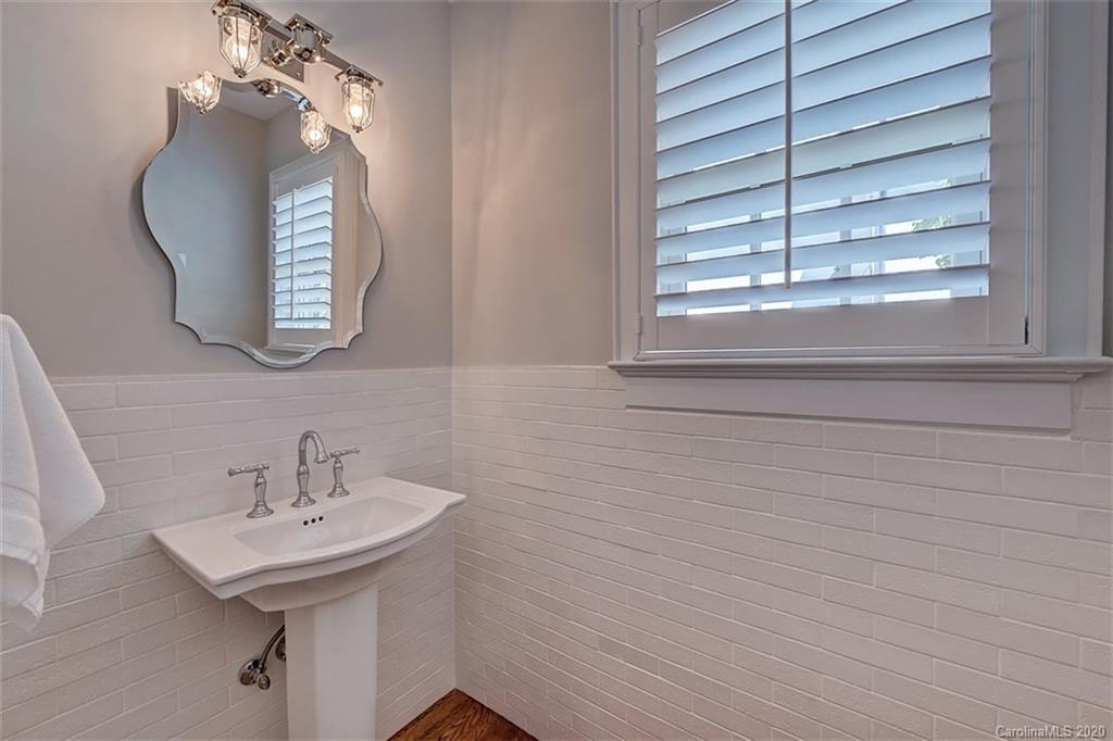 1501 Scotland Avenue Charlotte NC 28207