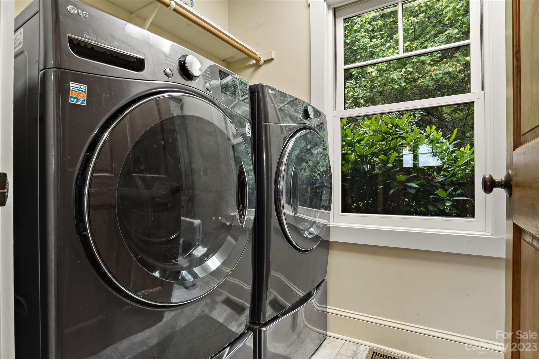 610 Creston Road Black Mountain NC 28711