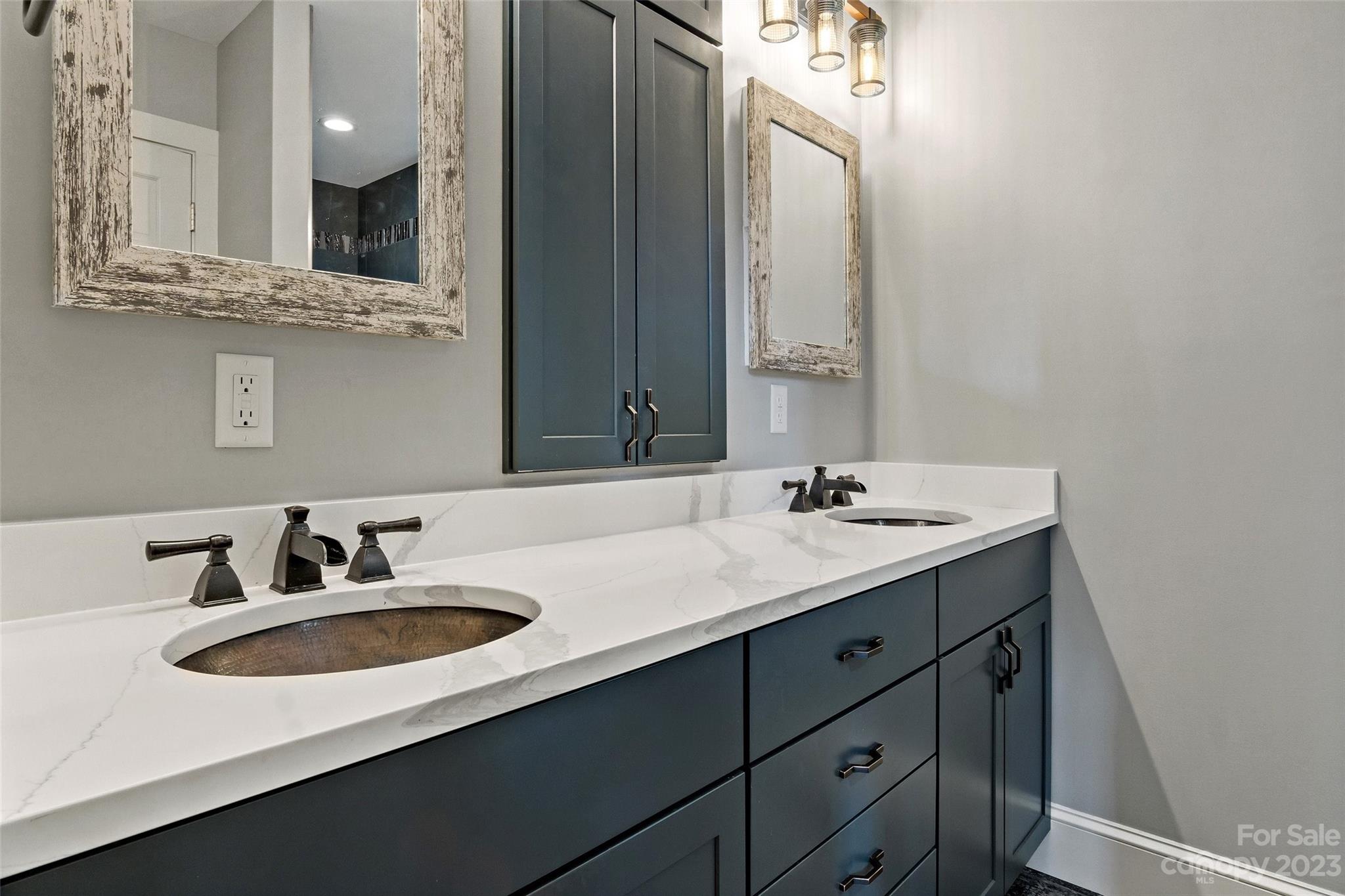 610 Creston Road Black Mountain NC 28711