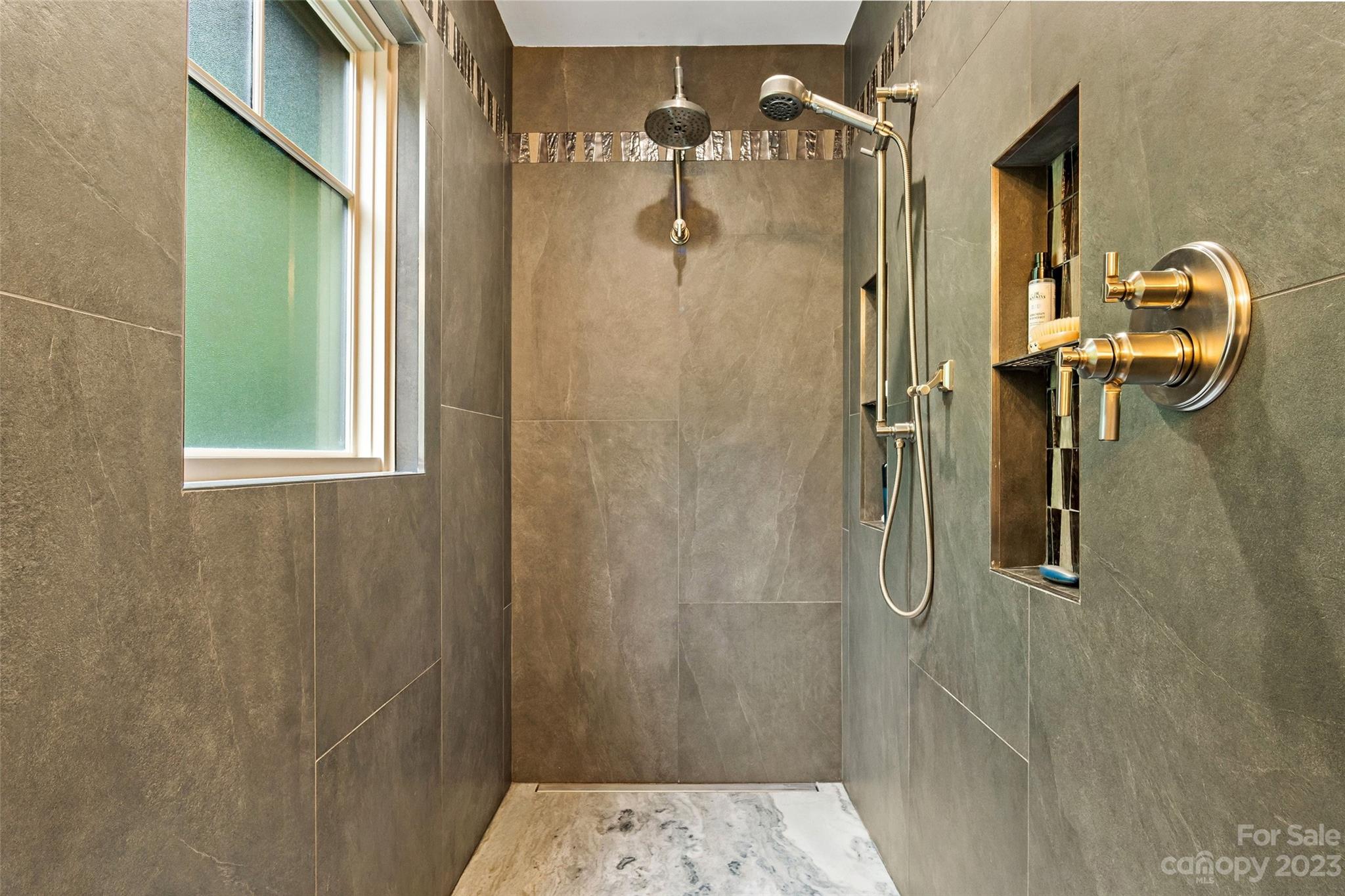 610 Creston Road Black Mountain NC 28711