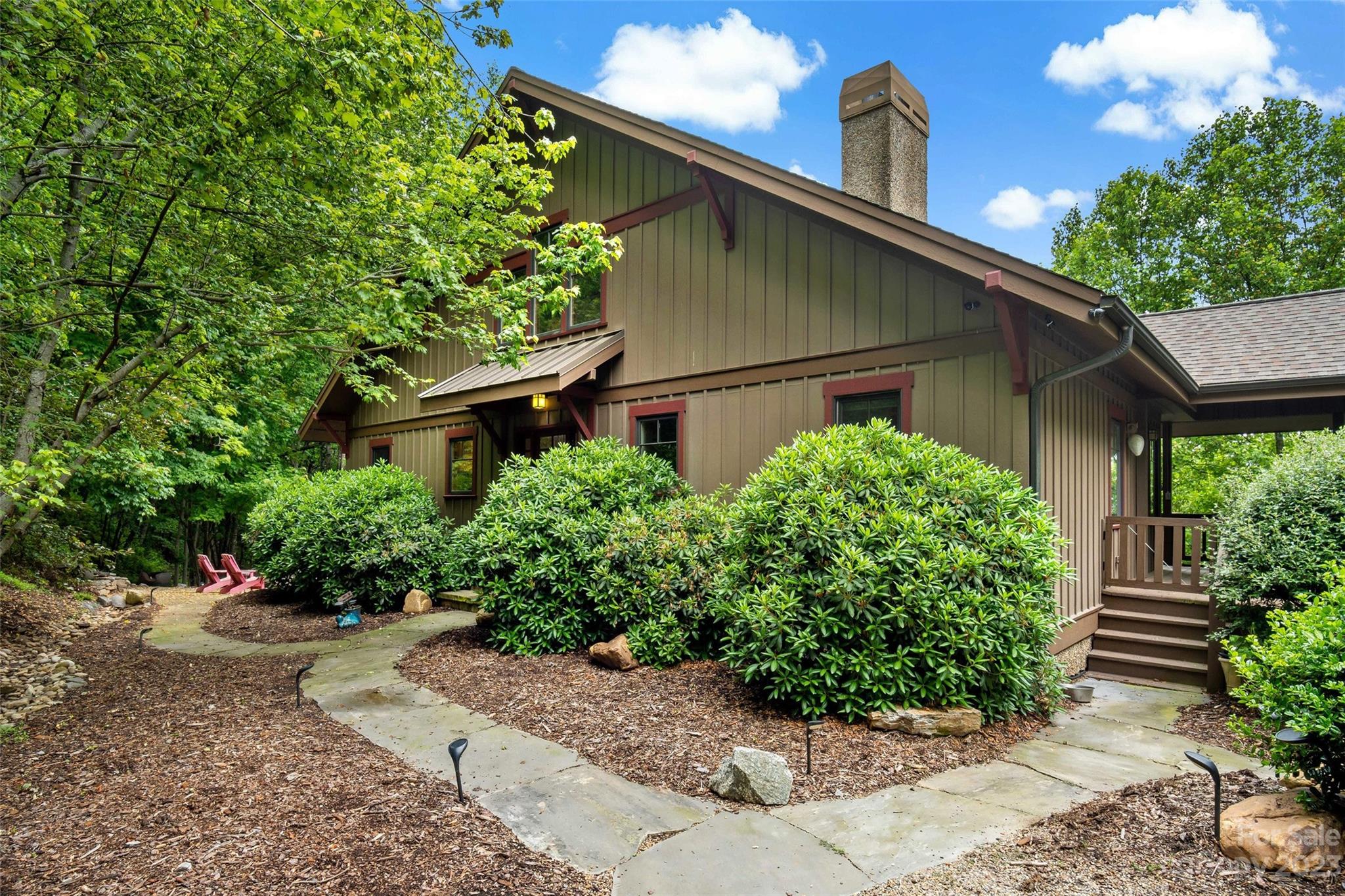 610 Creston Road Black Mountain NC 28711