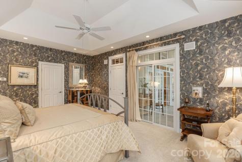 110 Fox Chase Drive Hendersonville NC 28739