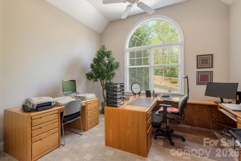 110 Fox Chase Drive Hendersonville NC 28739