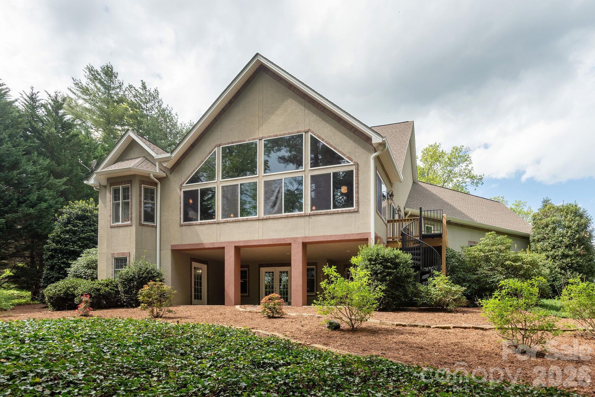 110 Fox Chase Drive Hendersonville NC 28739