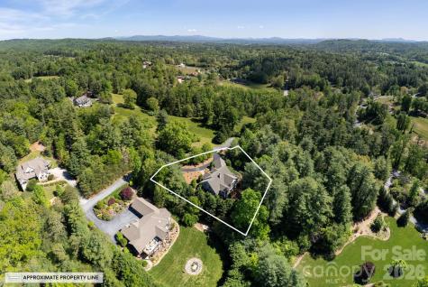 110 Fox Chase Drive Hendersonville NC 28739