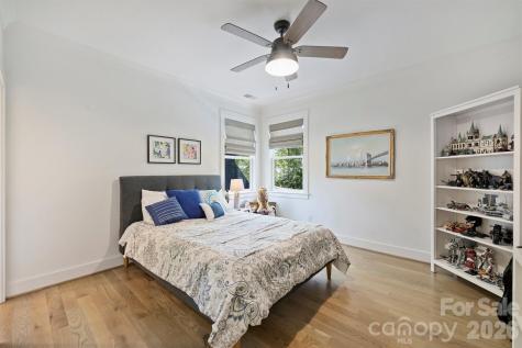 4232 Hiddenbrook Drive Charlotte NC 28205