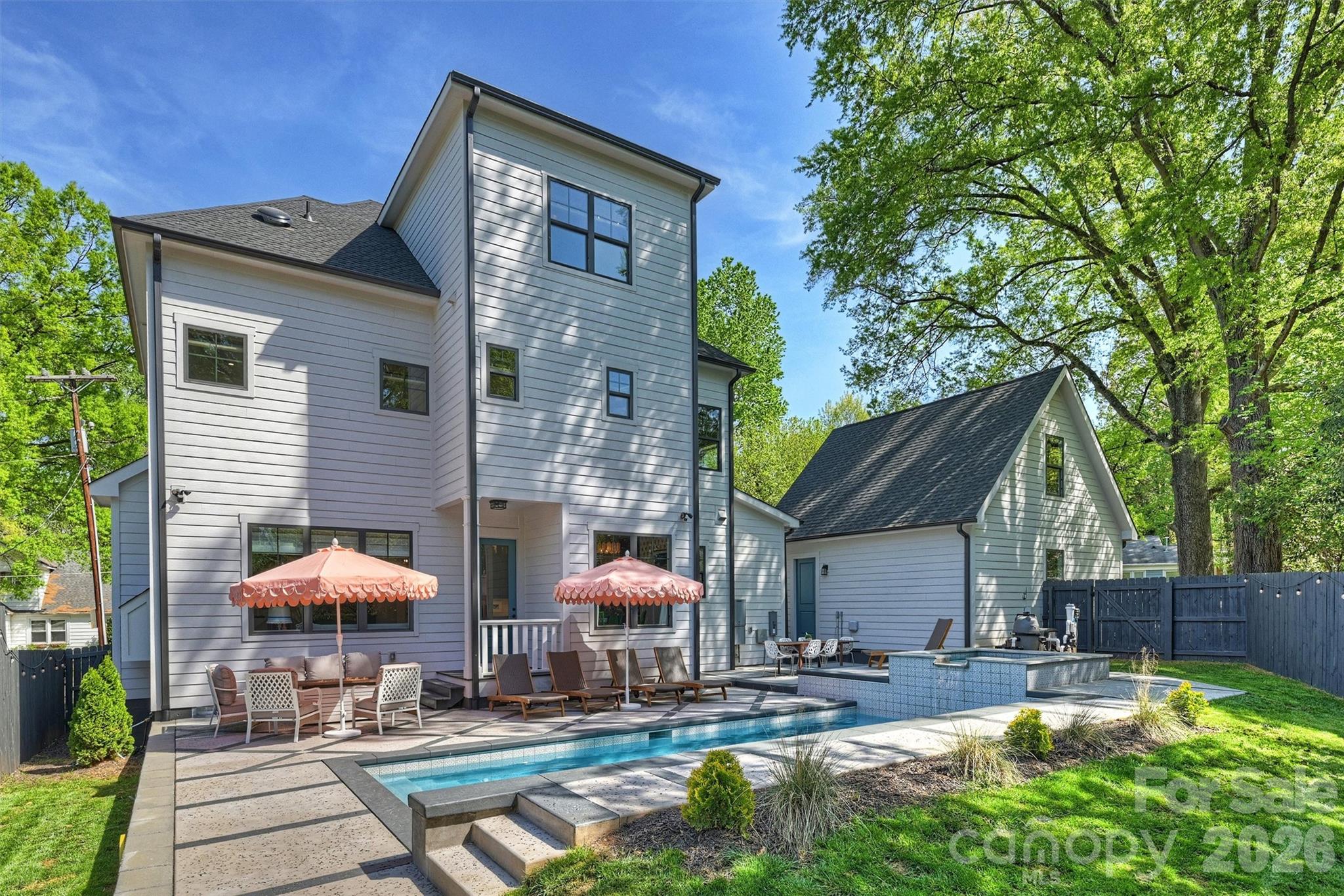 4232 Hiddenbrook Drive Charlotte NC 28205