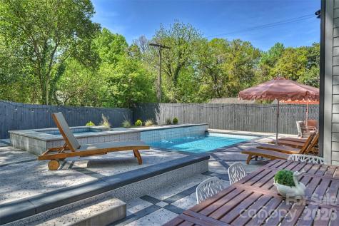 4232 Hiddenbrook Drive Charlotte NC 28205