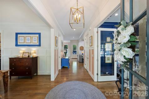 4232 Hiddenbrook Drive Charlotte NC 28205
