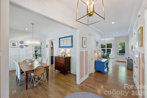 4232 Hiddenbrook Drive Charlotte NC 28205