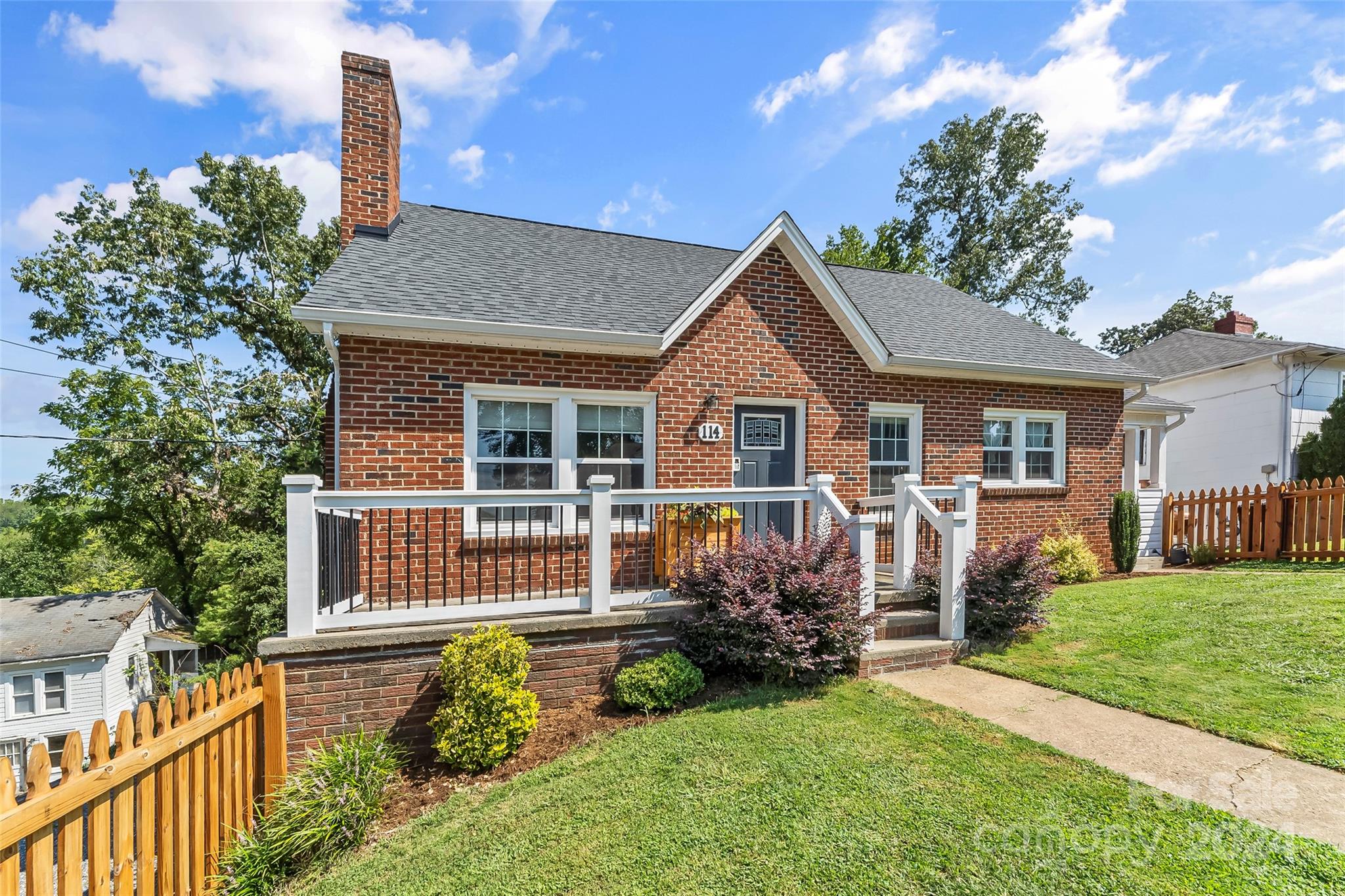 114 Jefferson Street Morganton NC 28655