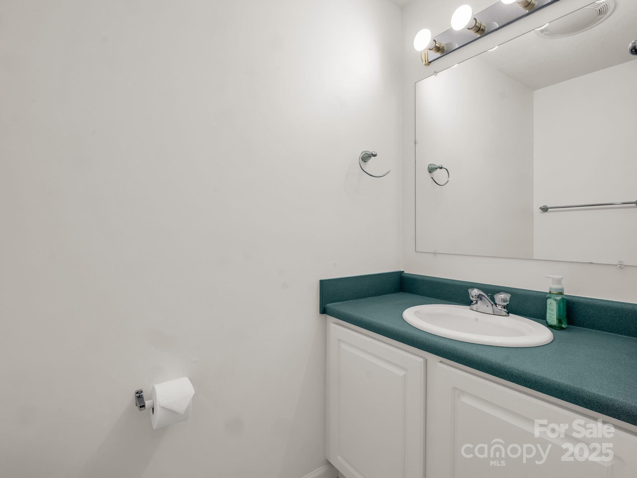 105 Loch Haven Road Swannanoa NC 28778