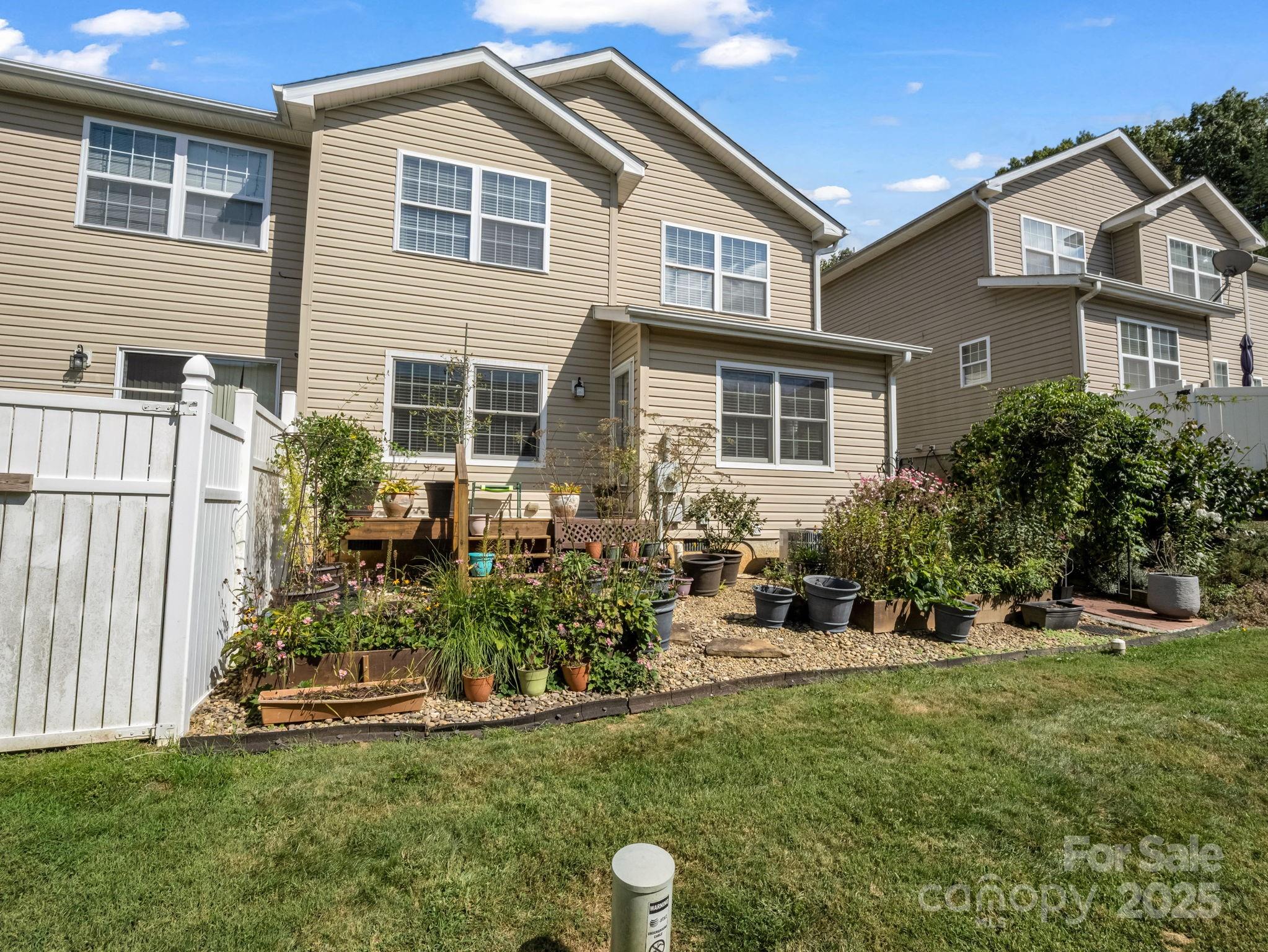 105 Loch Haven Road Swannanoa NC 28778