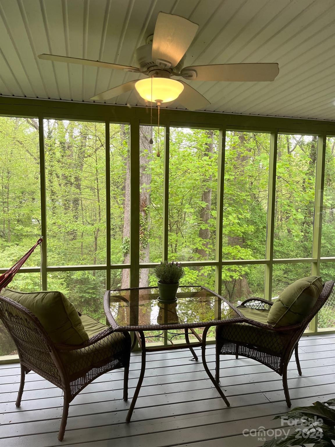 27 Zephyr Drive Asheville NC 28806