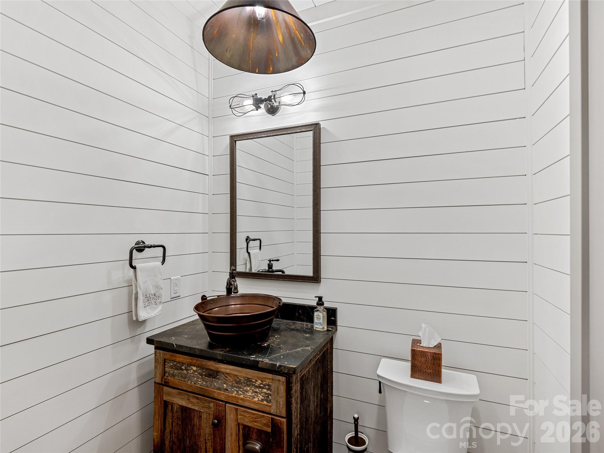 59 W Bradford Hill Road Mills River NC 28759