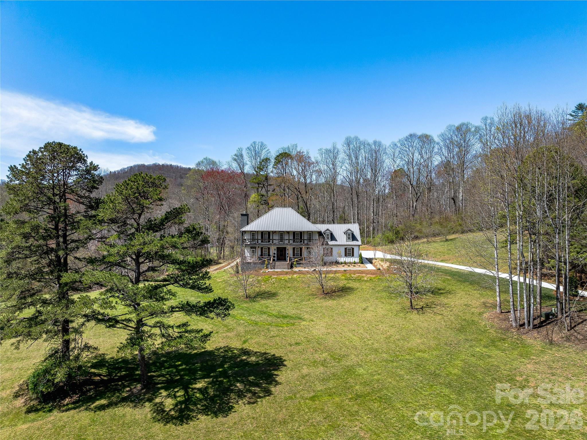 59 W Bradford Hill Road Mills River NC 28759
