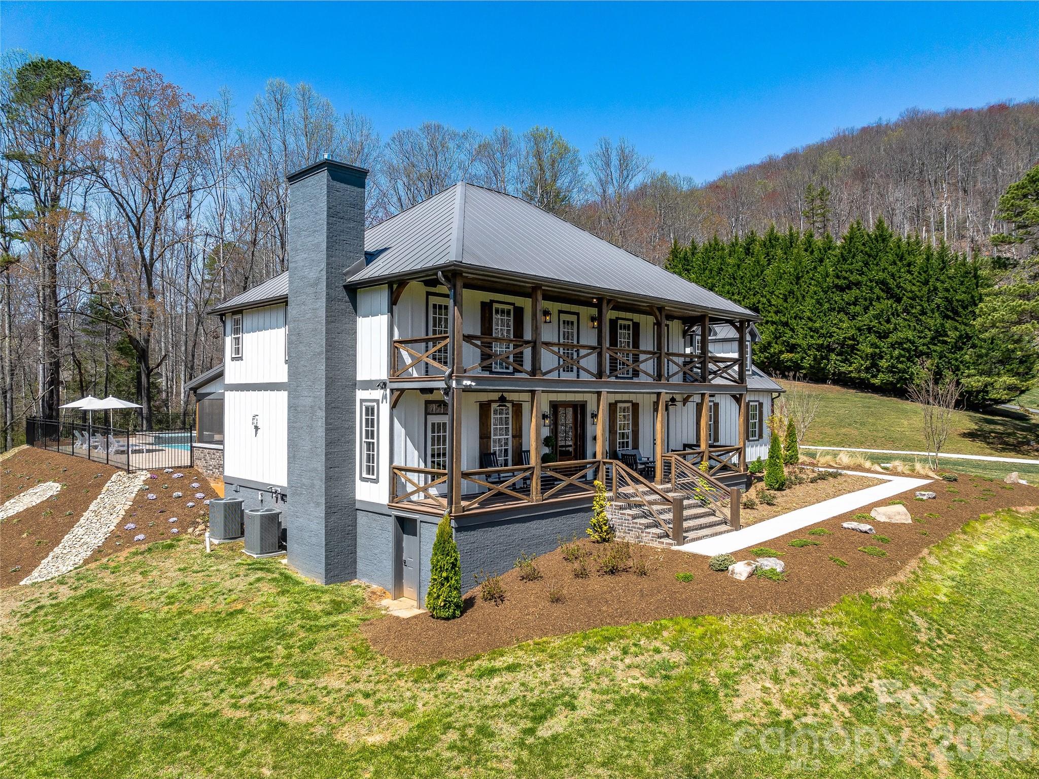59 W Bradford Hill Road Mills River NC 28759