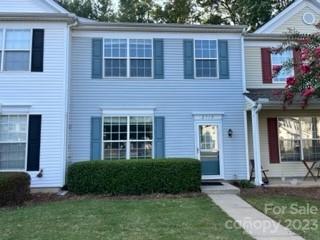 2719 Thornbush Court Charlotte NC 28270