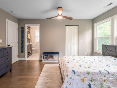 239 Bonnies Meadow Place Asheville NC 28806
