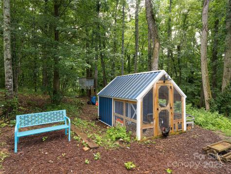 239 Bonnies Meadow Place Asheville NC 28806