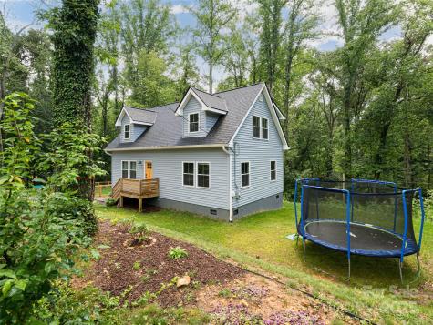239 Bonnies Meadow Place Asheville NC 28806