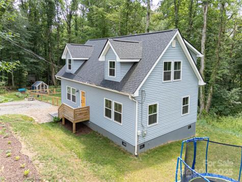 239 Bonnies Meadow Place Asheville NC 28806