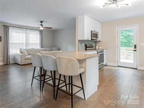 239 Bonnies Meadow Place Asheville NC 28806